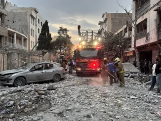 Iran, nuovo incendio nella sede della Tv di Stato dopo l’attacco israeliano