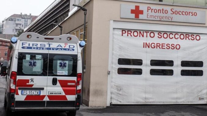Grave incidente a Milano, 25enne investito da un’auto in via Adelchi