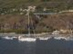 Barche ancorate davanti alla costa calabrese durante l’evento Mare Dentro